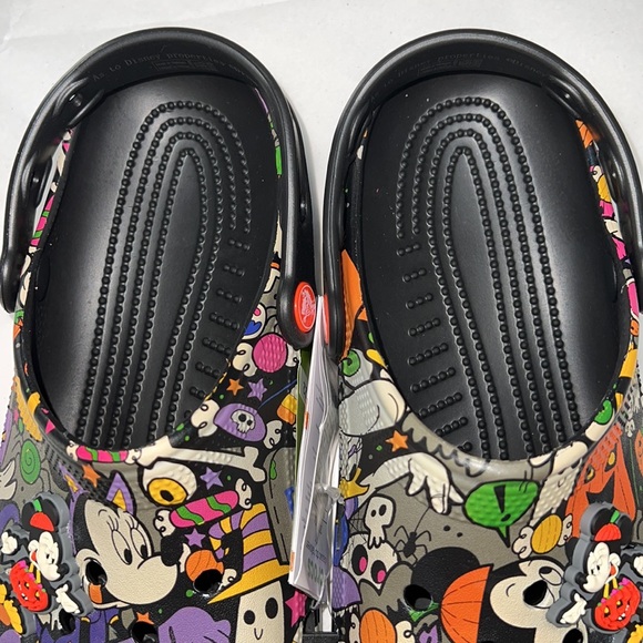 M8/W10 DISNEY CROCS Mickey and Minnie Halloween Shoes 2022 - Picture 14 of 16
